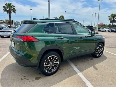 New 2026 Toyota Corolla Cross XLE image 5