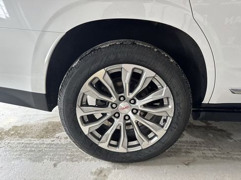 Certified 2024 GMC Yukon Denali w/ Max Trailering Package image 33