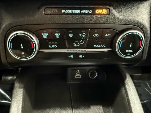 Used 2025 Ford Escape ST-Line image 36