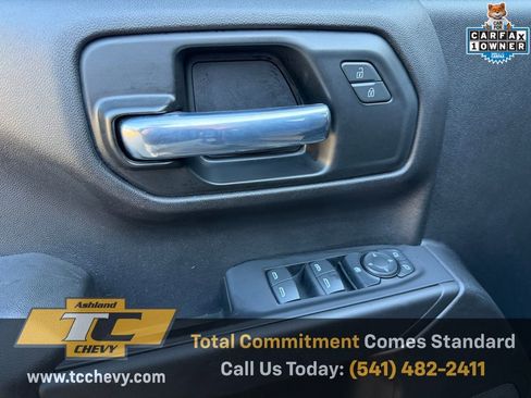 Certified 2022 Chevrolet Silverado 1500 Custom image 16