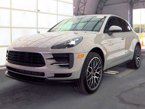 Used 2020 Porsche Macan AWD/4WD image 1