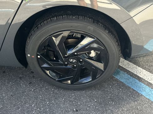New 2026 Hyundai Elantra Sport FWD image 10