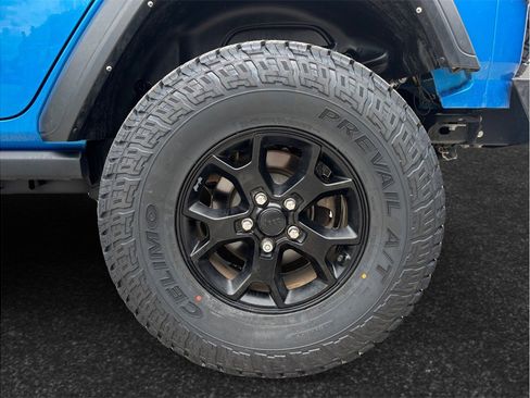Used 2021 Jeep Wrangler Unlimited Willys AWD/4WD image 13