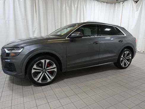 Used 2019 Audi Q8 Premium Plus w/ Premium Plus AWD/4WD image 9