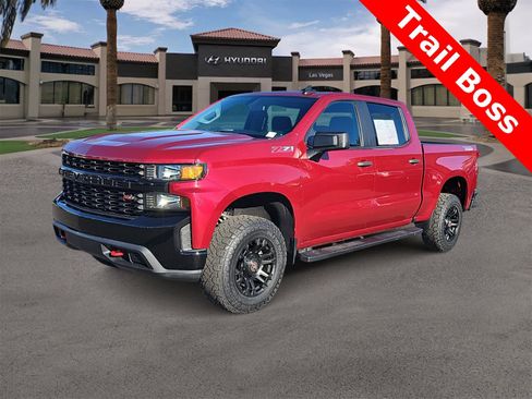 Used 2019 Chevrolet Silverado 1500 Custom Trail Boss w/ Custom Convenience Package image 4