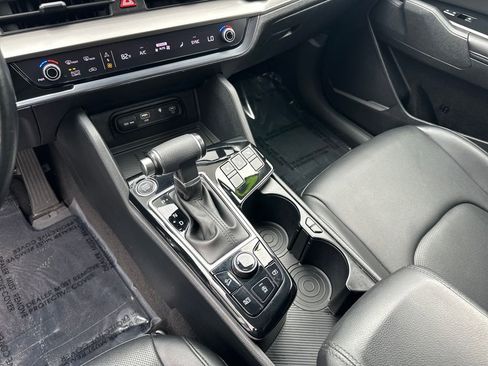 Used 2023 Kia Sportage EX image 23