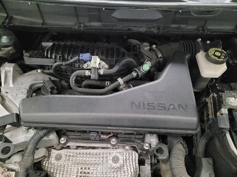 Used 2015 Nissan Rogue S FWD image 30