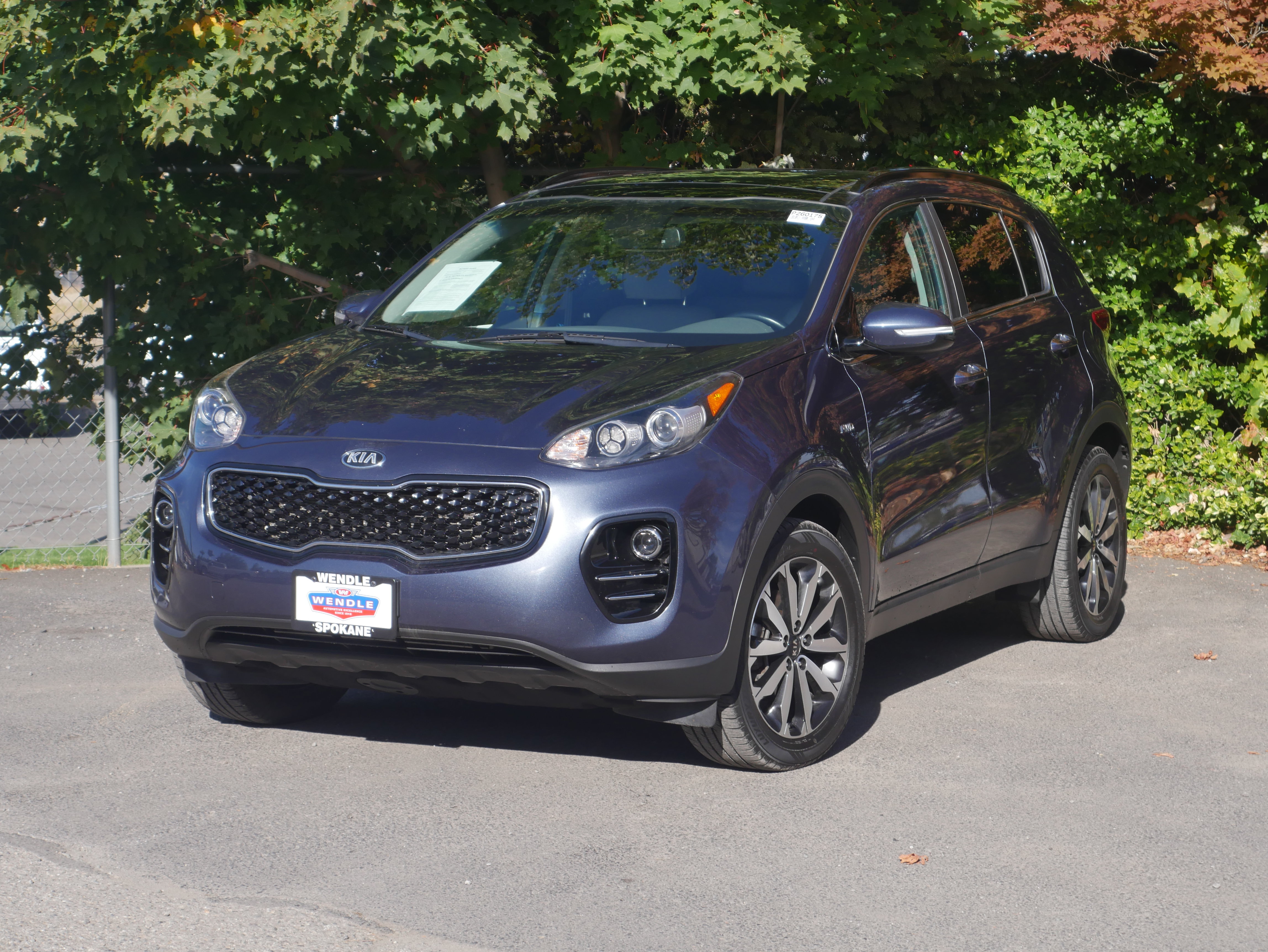 Used 2018 Kia Sportage EX w/ EX Premium Package AWD/4WD image 2