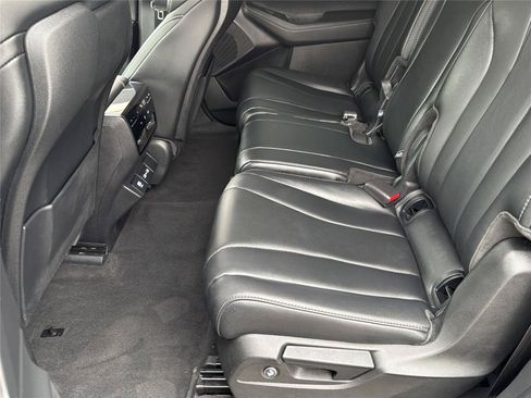 Used 2023 Acura MDX SH-AWD w/ Technology Package image 20