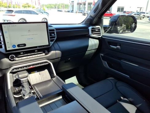 Used 2023 Toyota Tundra Platinum RWD image 9