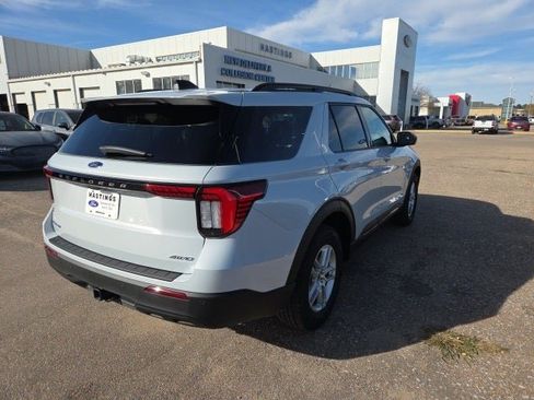 New 2026 Ford Explorer Active image 6