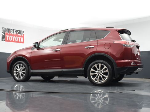 Used 2018 Toyota RAV4 Limited image 32