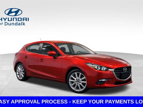 Used 2017 MAZDA MAZDA3 Touring FWD image 3