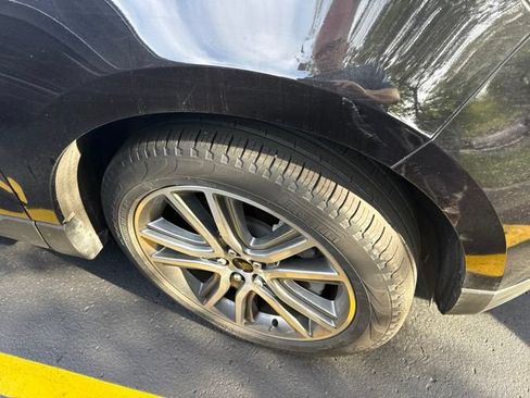 Certified 2024 Ford Edge Titanium AWD/4WD image 3