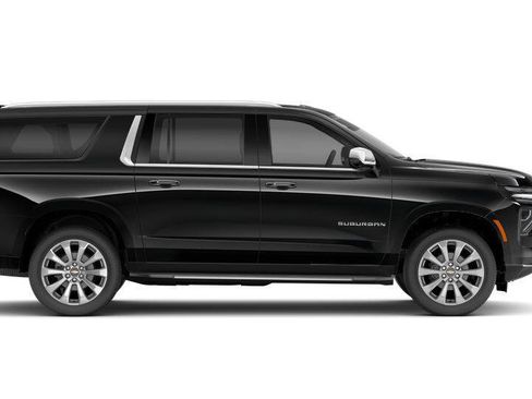 New 2026 Chevrolet Suburban Premier image 4