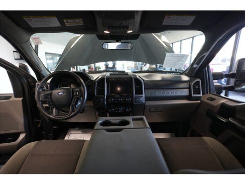 Used 2020 Ford F250 XL w/ STX Appearance Package AWD/4WD image 14