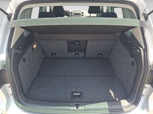Used 2013 Volkswagen Tiguan S AWD/4WD image 24