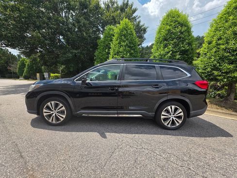 Used 2019 Subaru Ascent Limited AWD/4WD image 2