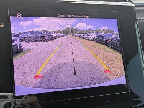 New 2025 Jeep Grand Cherokee Altitude image 19