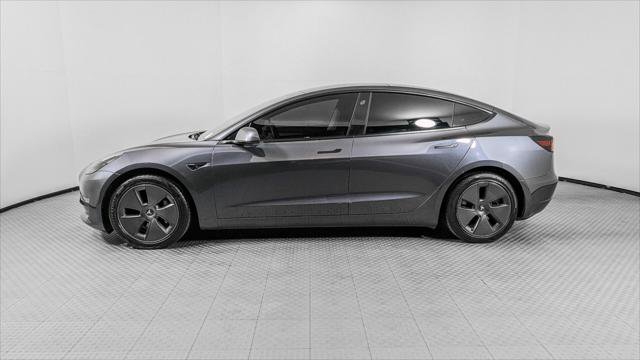 Used 2023 Tesla Model 3 Standard Range RWD image 3