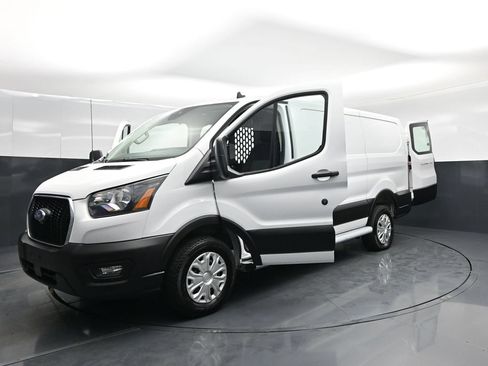 Used 2025 Ford Transit 250 Low Roof w/ Exterior Upgrade Package RWD image 28