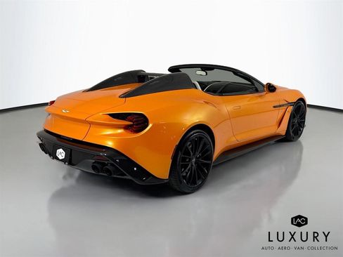 Used 2018 Aston Martin Vanquish Zagato RWD image 6
