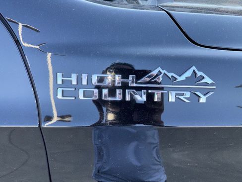 Used 2023 Chevrolet Tahoe High Country image 15