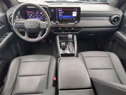 Certified 2024 Chevrolet Colorado Trail Boss w/ Advanced Trailering Package image 20