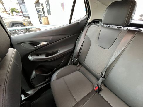 Used 2025 Buick Encore GX Preferred image 39