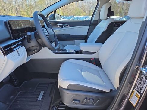 New 2026 Kia Sportage EX w/ EX Panorama Roof Package FWD image 5