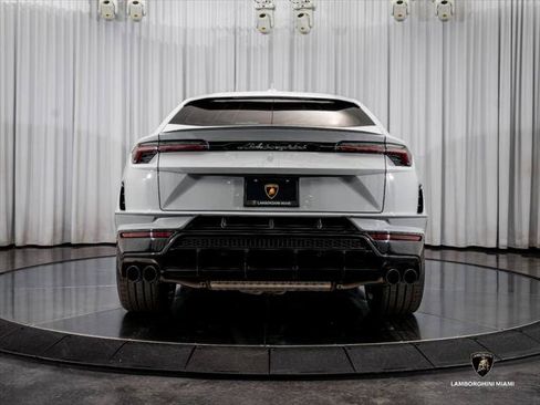 Used 2023 Lamborghini Urus S AWD/4WD image 10