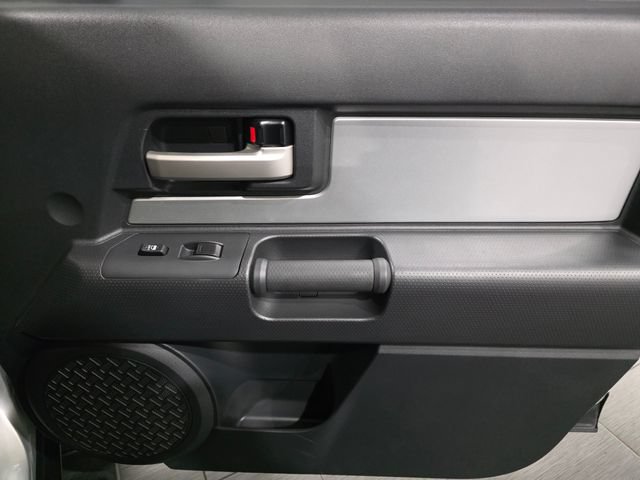 Used 2007 Toyota FJ Cruiser 4WD w/ Upgrade Pkg 2 image 13