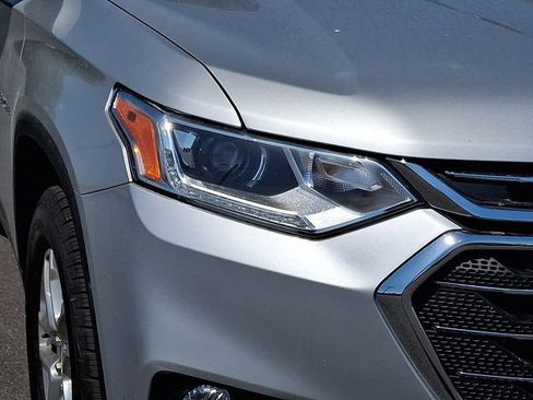 Certified 2019 Chevrolet Traverse LT AWD/4WD image 9