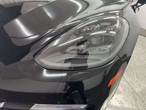 Used 2020 Porsche Panamera GTS w/ Premium Package Plus image 30