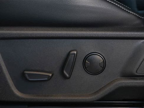 New 2025 Ford Bronco Outer Banks w/ Sasquatch Package image 23