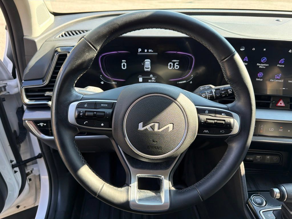 Certified 2024 Kia Sportage EX AWD/4WD image 17