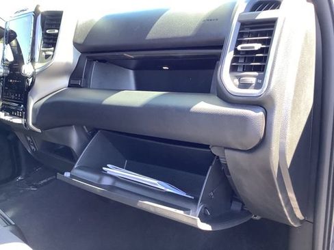 Used 2025 RAM 2500 Big Horn AWD/4WD image 41