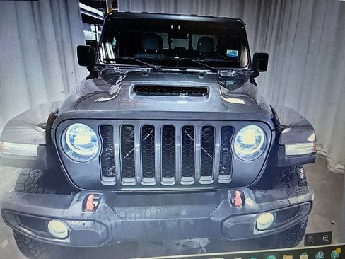 Used 2022 Jeep Gladiator Mojave w/ LED Lighting Group AWD/4WD image 6