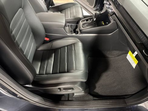 Used 2025 Honda CR-V EX-L image 29
