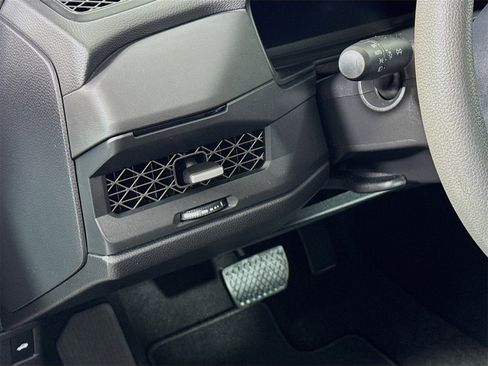 Used 2024 Honda Accord EX image 8