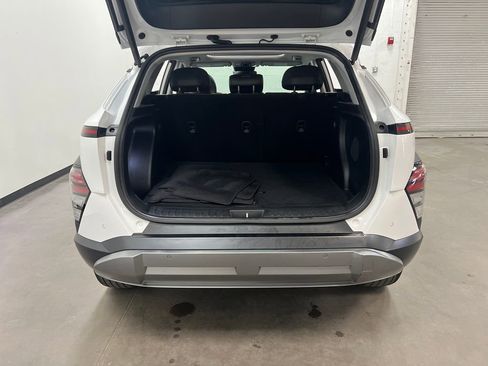 Used 2024 Hyundai Kona Limited AWD/4WD image 25