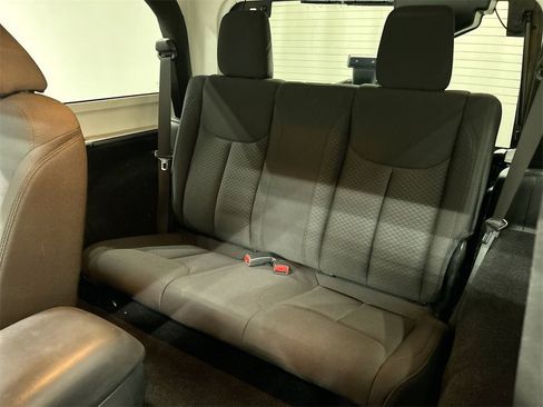 Used 2015 Jeep Wrangler Sport image 18