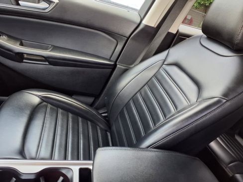 Used 2023 Ford Edge SEL image 21