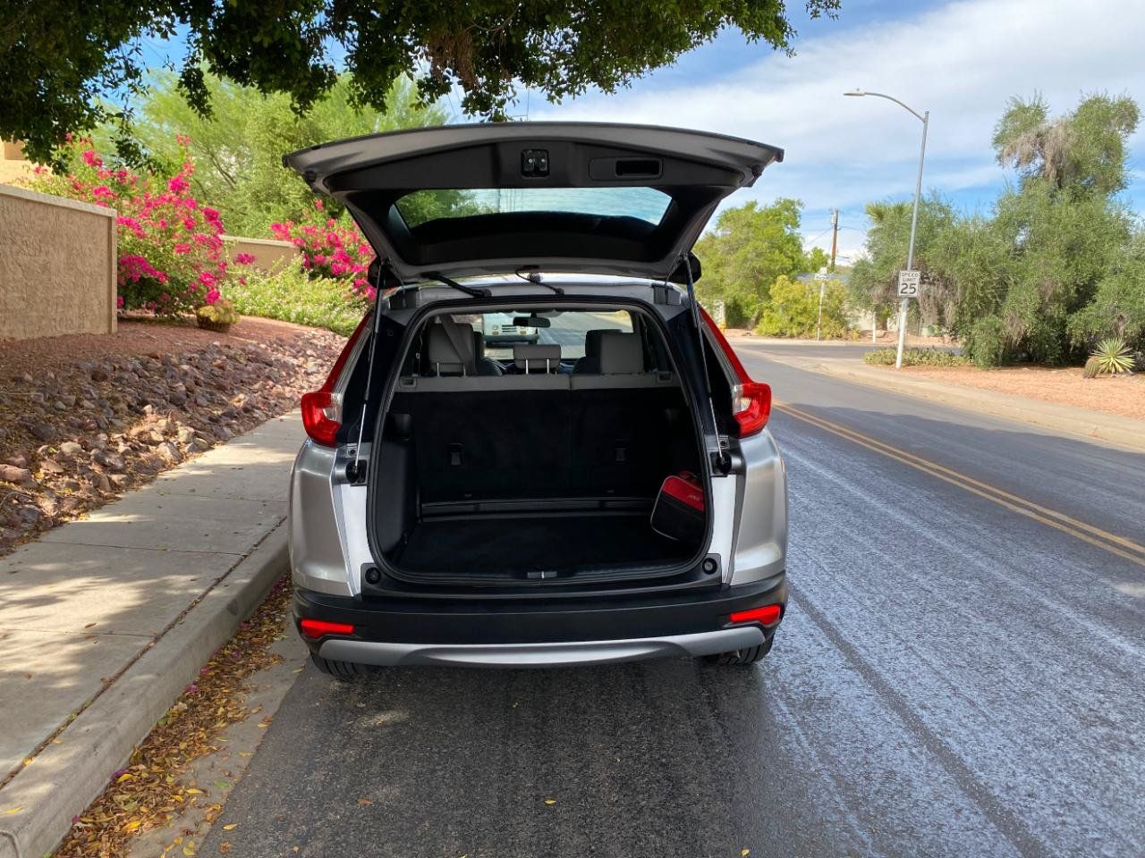Used 2018 Honda CR-V LX image 12