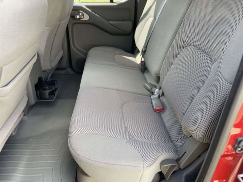 Used 2019 Nissan Frontier SV w/ Value Truck Package image 12