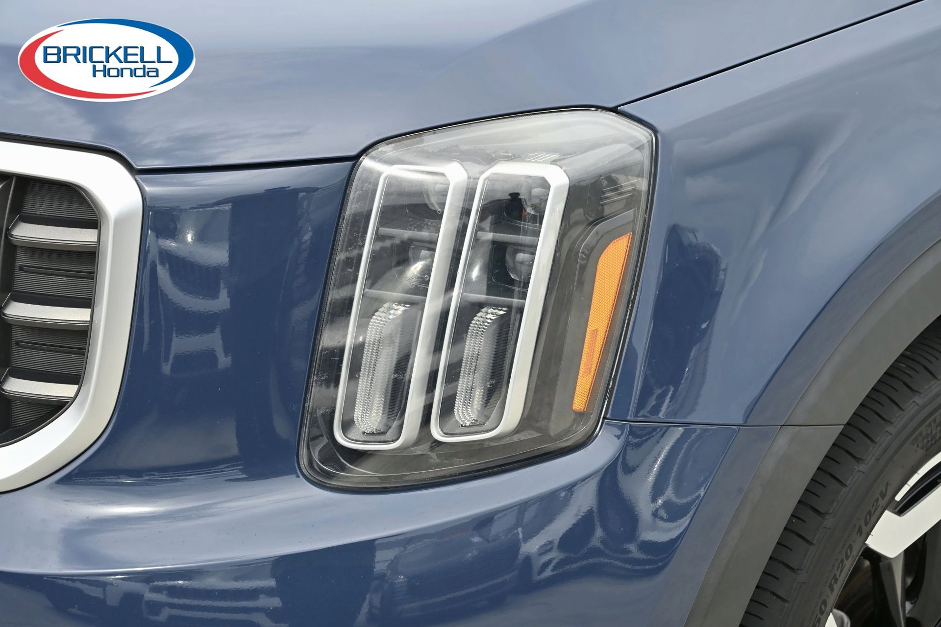 Used 2023 Kia Telluride S w/ S Sunroof Package FWD image 9
