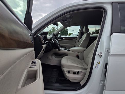 Certified 2026 Volkswagen Atlas SE AWD/4WD image 15