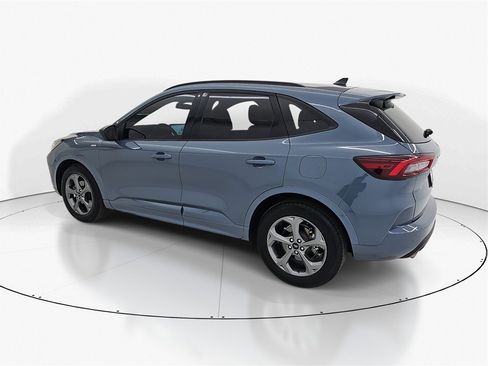 Used 2024 Ford Escape ST-Line w/ Tech Pack #1 image 9