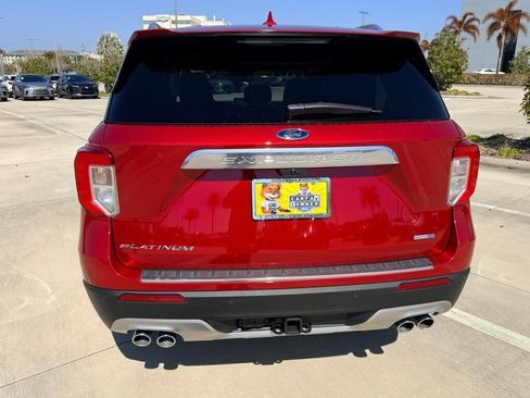 Used 2020 Ford Explorer Platinum w/ Premium Technology Package image 10