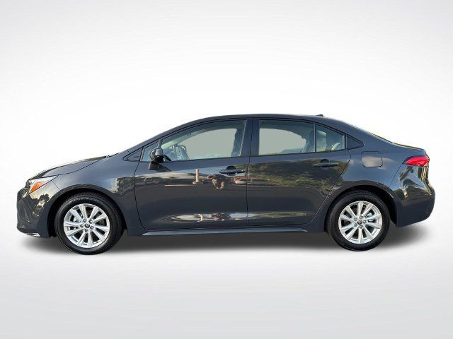 Certified 2026 Toyota Corolla LE w/ LE Premium Package FWD image 7